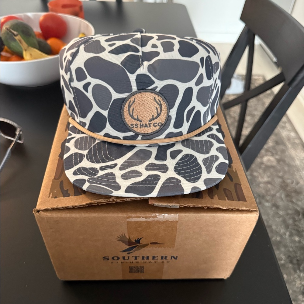 Southern string hat